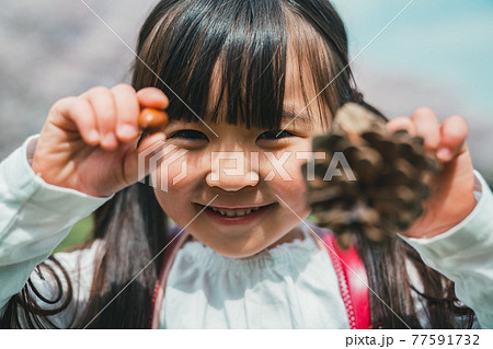 小学校新一年生 77591732