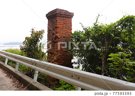 似島「火葬場跡（煙突）」 77593393