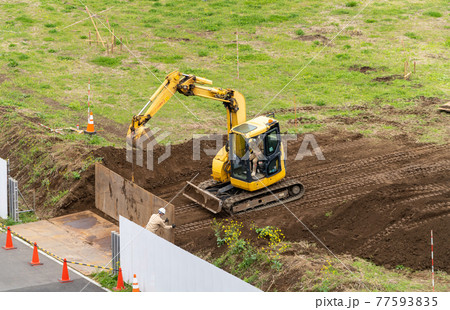 現場搬入路 乗入れ工事 敷鉄板 現場搬入路 乗入れ工事 敷鉄板 77593835