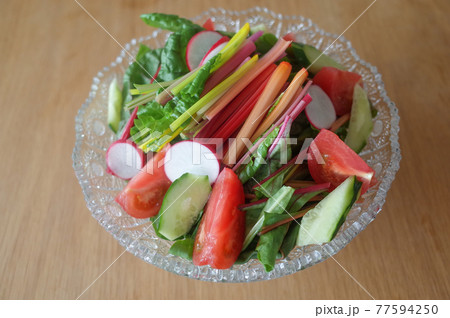 スイスチャードのサラダ スイスチャードのサラダ 77594250