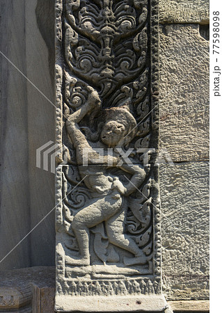 Carved stone column of Prasat Hin Phimai historical Park in Nakorn Ratchasima, Thailand Carved stone column of Prasat Hin Phimai historical Park in Nakorn Ratchasima, Thailand 77598098