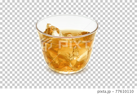 グラス 麦茶 ほうじ茶 飲み物 イラスト リアル 氷 グラス 麦茶 ほうじ茶 飲み物 イラスト リアル 氷 77610110