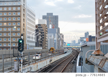大阪メトロ御堂筋線東三国駅から新大阪駅風景 大阪メトロ御堂筋線東三国駅から新大阪駅風景 77614665
