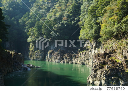 瀞峡 77616740