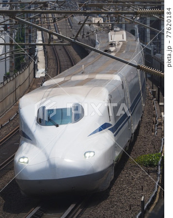 新幹線N700S J1編成 山科付近にて 新幹線N700S J1編成 山科付近にて 77620184