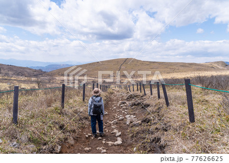 霧ヶ峰を歩く 77626625
