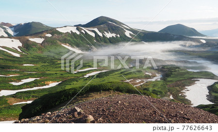 大雪山のお鉢平カルデラ 77626643