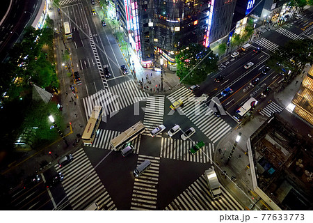 数寄屋橋交差点の夜景 77633773