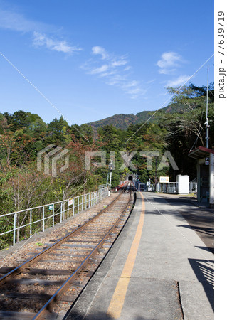 のどかな奥大井湖上駅ホーム のどかな奥大井湖上駅ホーム 77639719