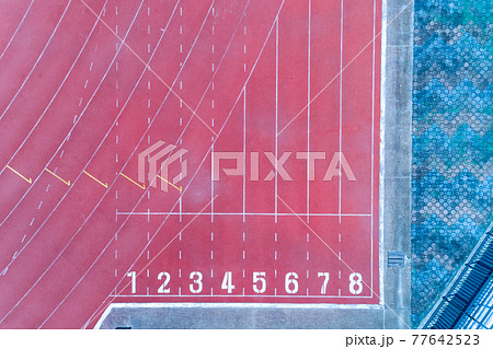 Running track with number in top view 77642523