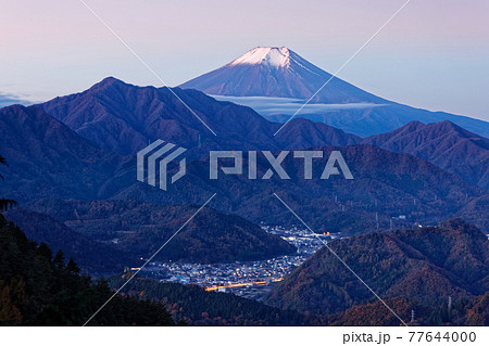 九鬼山から見る夜明けの富士山 77644000