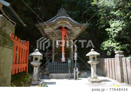 狸谷山不動院　三社明神堂　京都市左京区 77648434