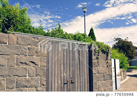 横浜・山手 77650998