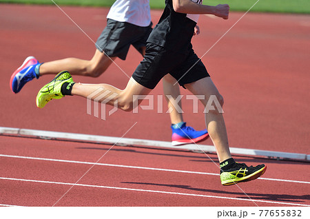 陸上競技 トラックを駆ける 陸上競技 トラックを駆ける 77655832