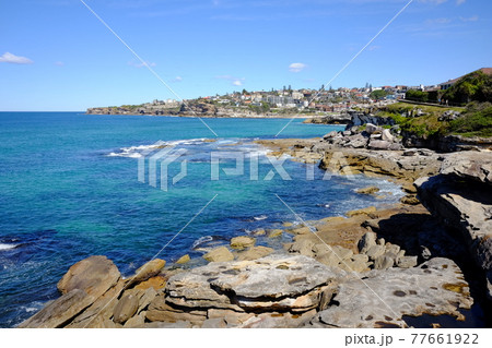 シドニーで最も美しい海岸線の散歩道　Bondi to Coogee Coastal Walk 77661922