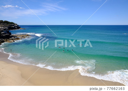 シドニーで最も美しい海岸線　Bondi to Coogee Coastal Walk　タマラマビーチ 77662163