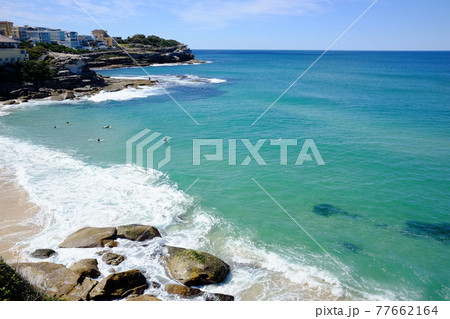 シドニーで最も美しい海岸線　Bondi to Coogee Coastal Walk　タマラマビーチ 77662164
