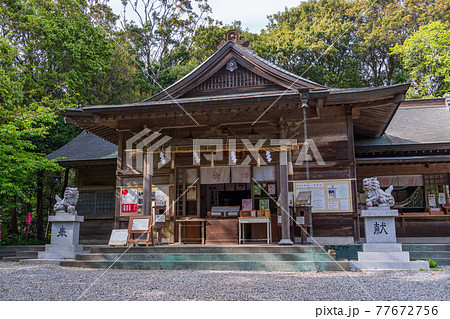 (静岡県)粟ヶ岳山頂の、阿波々神社・本殿 (静岡県)粟ヶ岳山頂の、阿波々神社・本殿 77672756