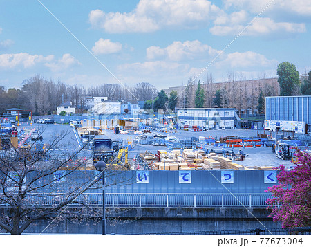 大規模工事現場の資材置き場・建設事務所 大規模工事現場の資材置き場・建設事務所 77673004