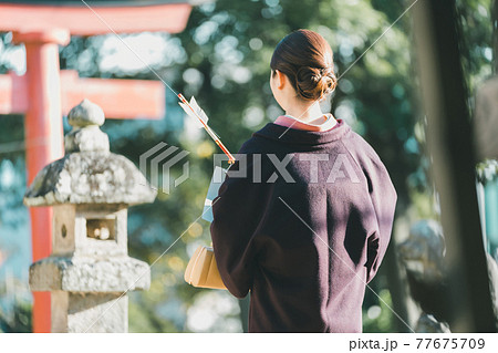 初詣 77675709