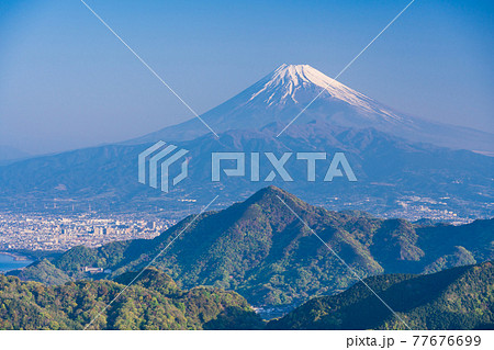 (静岡県)新緑の沼津アルプスと富士山 (静岡県)新緑の沼津アルプスと富士山 77676699