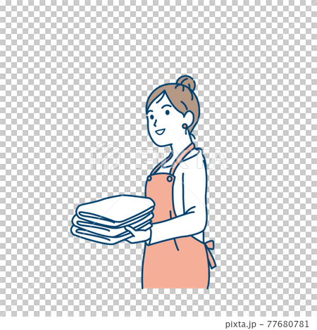 洗濯物を畳む　取り込む　主婦　女性　イラスト素材 77680781