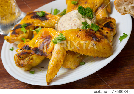 Roasted chicken wings Roasted chicken wings 77680842