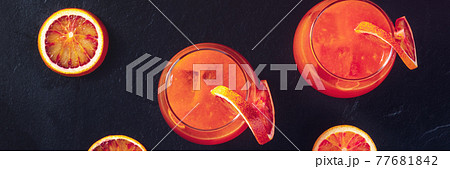 Orange cocktails panorama with blood oranges 77681842