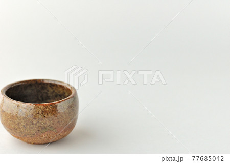 万古焼のぐい飲み 77685042