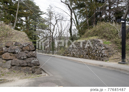 仙台城　三の丸子門跡 77685487