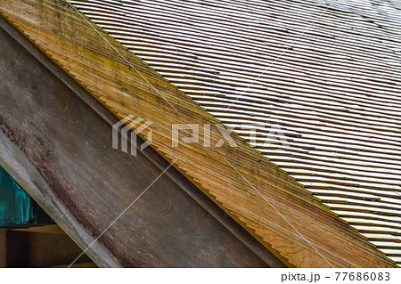 国宝・仁科神明宮（長野県大町市）神門の破風 77686083