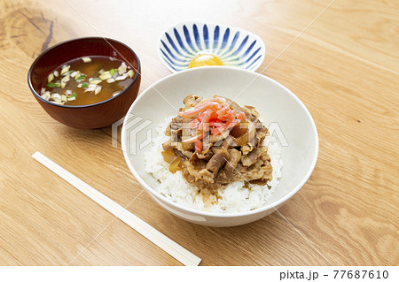 牛丼 牛丼 77687610