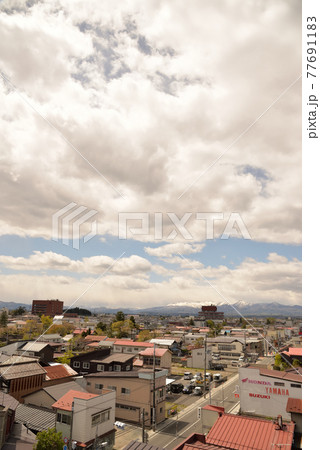 奥州市水沢の中心部から南西を望む 奥州市水沢の中心部から南西を望む 77691183
