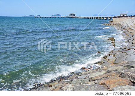 北九州市若松区の脇田海岸と海釣り桟橋 77696065