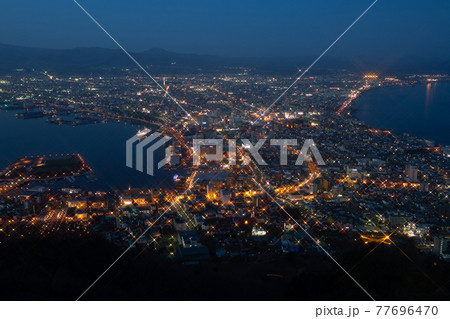 函館夜景　函館山展望台より　クロスフィルター使用 77696470