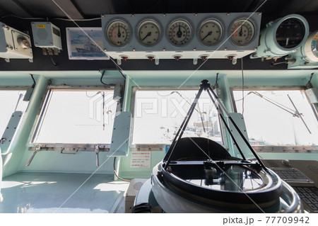 操船室 77709942