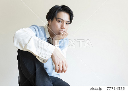 韓流メイクの男性 韓流メイクの男性 77714526