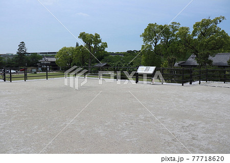 西尾市歴史公園の天守台:西尾城天守閣二之丸址(愛知県西尾市) 西尾市歴史公園の天守台:西尾城天守閣二之丸址(愛知県西尾市) 77718620