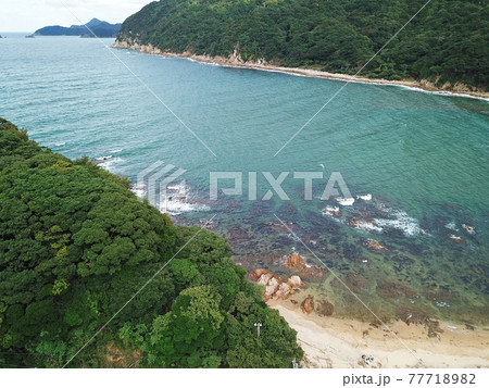 ≪ドローン空撮・京都　舞鶴の美しい海岸≫　夏イメージ　京都府舞鶴市 77718982