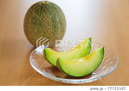 メロン カットフルーツ デザート 果物 贈答品 お中元 贈答の写真素材