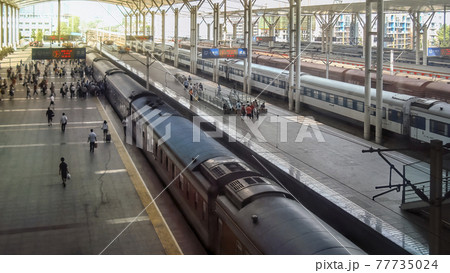 中国湖北省 武漢 武昌駅 Wuchang Station, Wuhan, Hubei, China 中国湖北省 武漢 武昌駅 Wuchang Station, Wuhan, Hubei, China 77735024