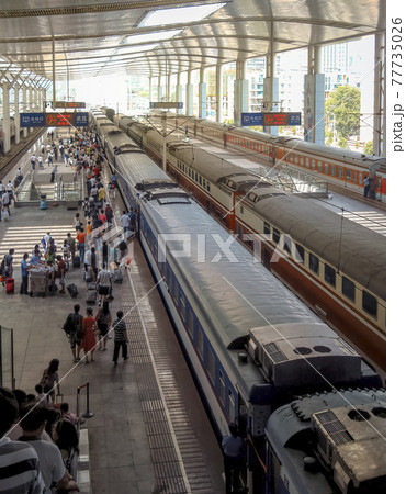 中国湖北省 武漢 武昌駅 Wuchang Station, Wuhan, Hubei, China 中国湖北省 武漢 武昌駅 Wuchang Station, Wuhan, Hubei, China 77735026