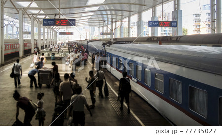 中国湖北省 武漢 武昌駅 Wuchang Station, Wuhan, Hubei, China 中国湖北省 武漢 武昌駅 Wuchang Station, Wuhan, Hubei, China 77735027