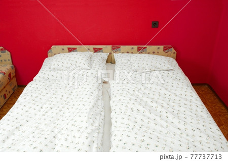 Beds Beds 77737713