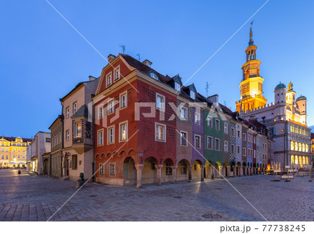 Poznan. Old Town Square with famous medieval houses at sunrise. Poznan. Old Town Square with famous medieval houses at sunrise. 77738245
