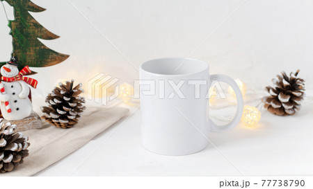 Christmas table composition 77738790