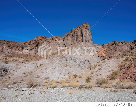 Hiking in the Arizona Hot Spring Trail 77742285