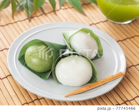 Buy Bamboo House Mochi Rice Cakes Pack of 3 - Mango at Tofu Cute