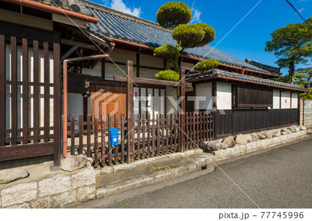 奈良県御所市 名柄の町並み 奈良県御所市 名柄の町並み 77745996