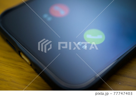 スマートフォン 77747403